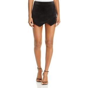 Aqua velvet black skort